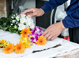 ペット火葬の際に、生花をお飾りいただけます。